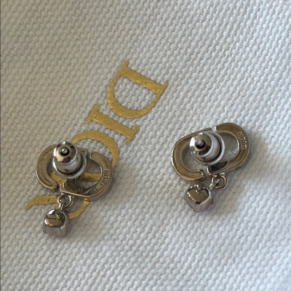 Christian Dior Pink Crystal Earrings logo with box and ribbon - Picture 5 of 7